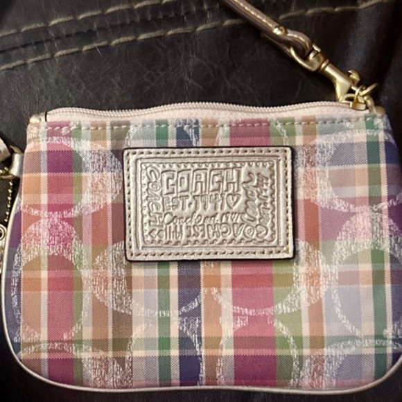 Coach Handbags - COACH Poppy Plaid Vintage Wristlet